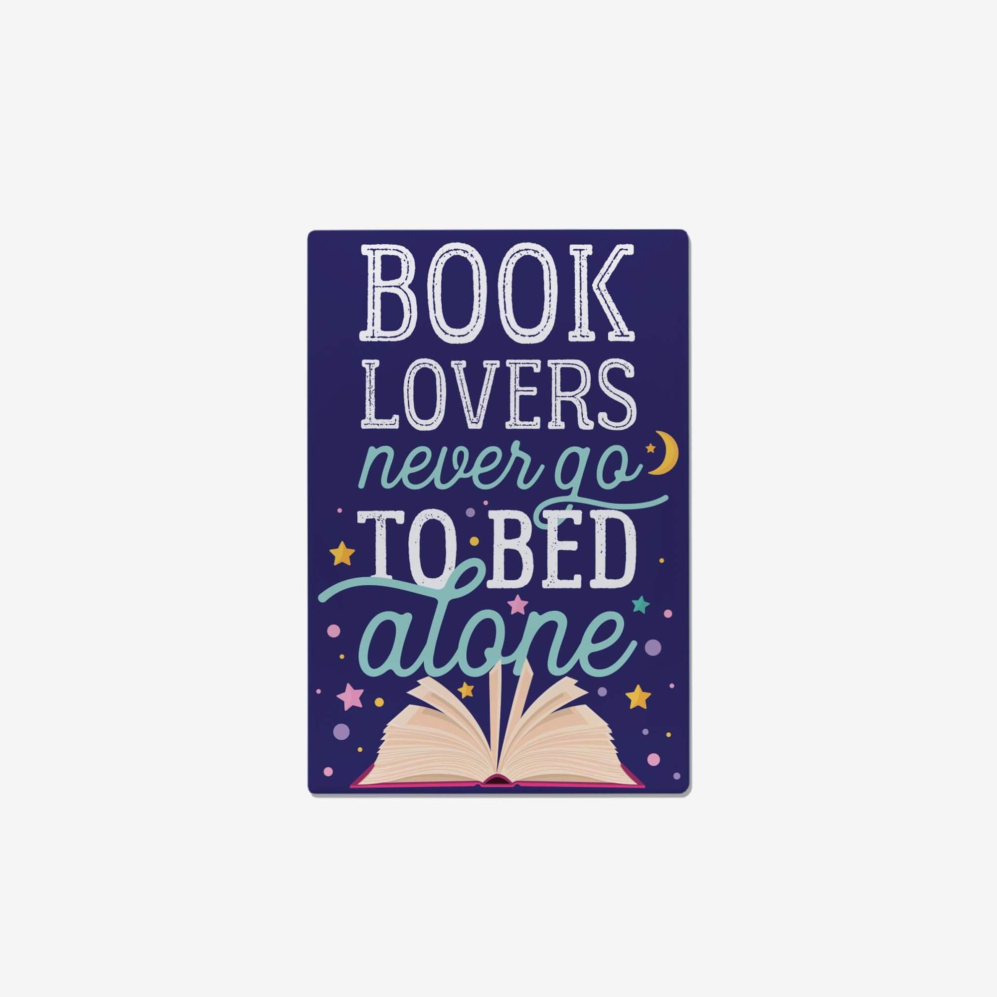 Booklovers never go to bed alone - Aimant 5,5 x 8 cm Legami 