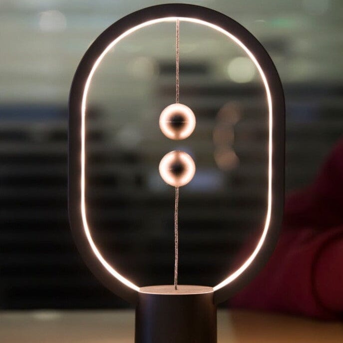 Heng Balance Ellipse Mini - Lampe à poser DesignNest 