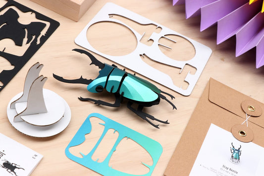 Stag Beetle small - Kit insecte en carton Assembli 